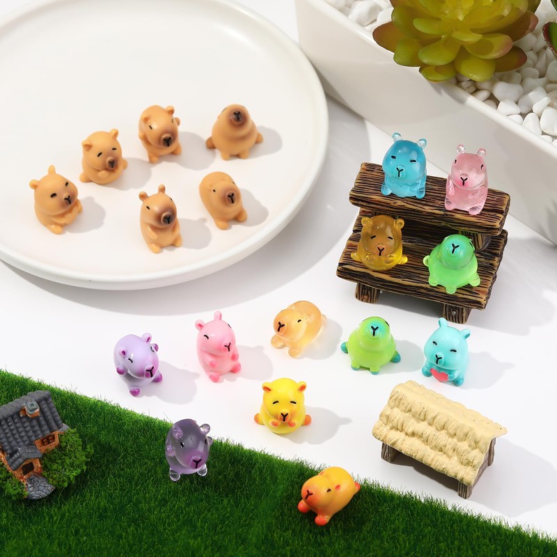 GSrenyu 36pcs Mini Resin Animals, Capybara Tiny Animal Resin Figurines,