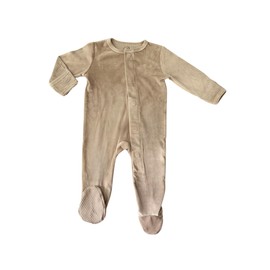 Avee & Co Fleece Footie Pajamas – Quick Magnetic Fastener Sleeper for Baby Boys and Girls (0–24 Months) (1, Fawn, 6-9)