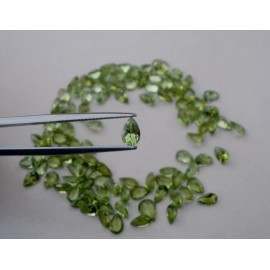 pinnaclediamonds Peridot Pear Natural Loose Faceted Gem 6x4mm