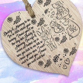 Mum & Dad to Be Gifts Hanging Wooden Heart Sign Plaque for Mummy Daddy - Light Wood Hearts, Parents to be Gifts, Mummy to be Gifts, Baby Reveal Gifts, Baby Shower Keepsake Ideas, Mum-To-Be