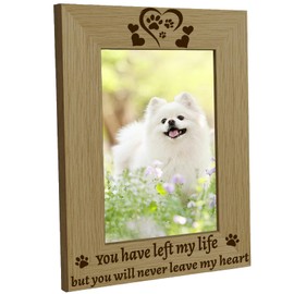 CREATCABIN Picture Frame for Pets Engraved Picture Frame Made of Natural Wood Display Pictures Print 4 x 6 Wall Mounted Heart Paw Print Poster Photo Frame Stand for Wall Decoration Hanging 15 x 20 cm