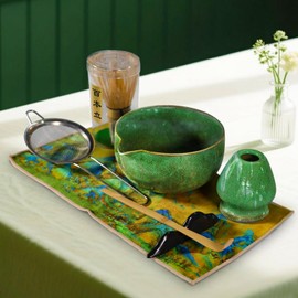 Qxeutm Matcha Set of 7 Premium Matcha Tea Set with Matcha Bowl with Pouring Spout & Bamboo Chases (100+ Tips), Holder, Spoon, Strainer, Sackcloth, Complete Ceremonial Matcha Starter Set (Green)