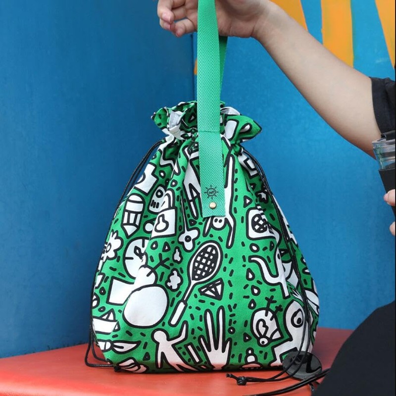 XINGNIAO Creative Graffiti Insulated Lunch Bag, Cotton Canvas Drawstring Bento