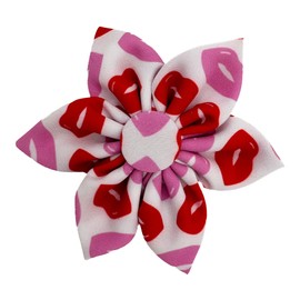 Huxley & Kent Pet Pinwheel | Kiss Kiss (Small) | Valentine's Day Collar Accessory for Dogs/Cats | Valentine's Day Bow Collar Attachment | Cute, Comfortable Accessory | H&K Pinwheel