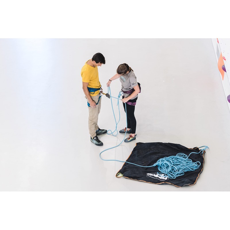 Petzl Tarp S012AA00 Polyester Tarpaulin with 4 Loops 140 cm