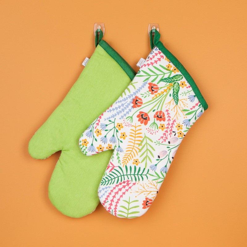 Jubilee Bouquet Oven Mitts Set of 2