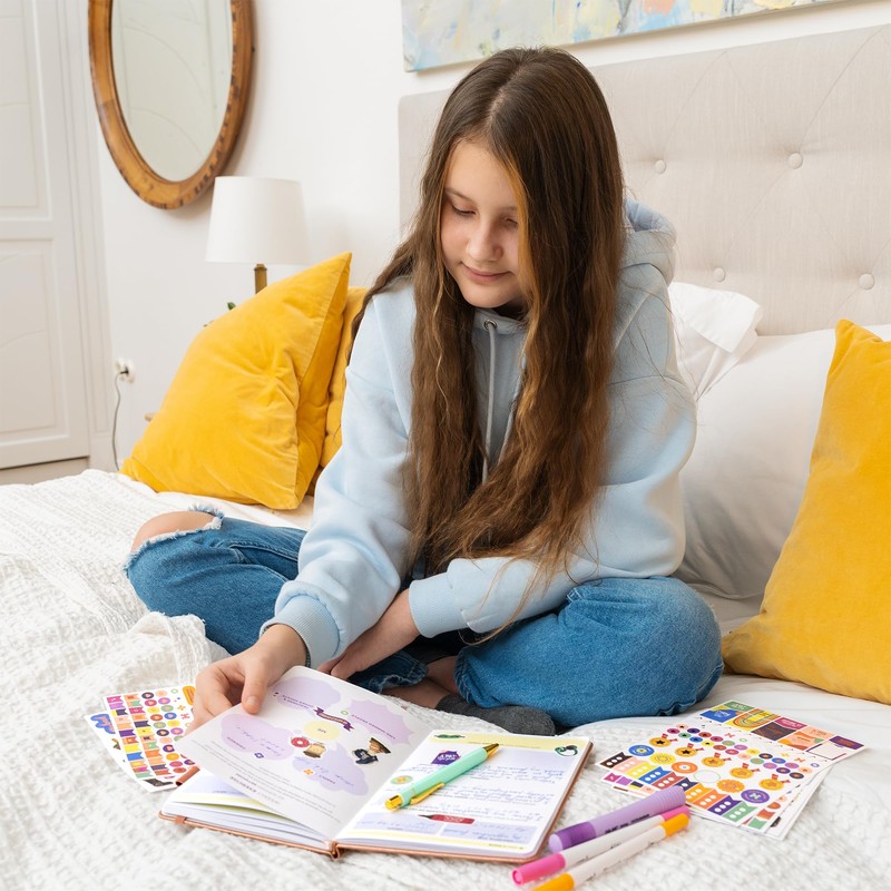 Clever Fox Empowering Journal for Teen Girls (Lavender)