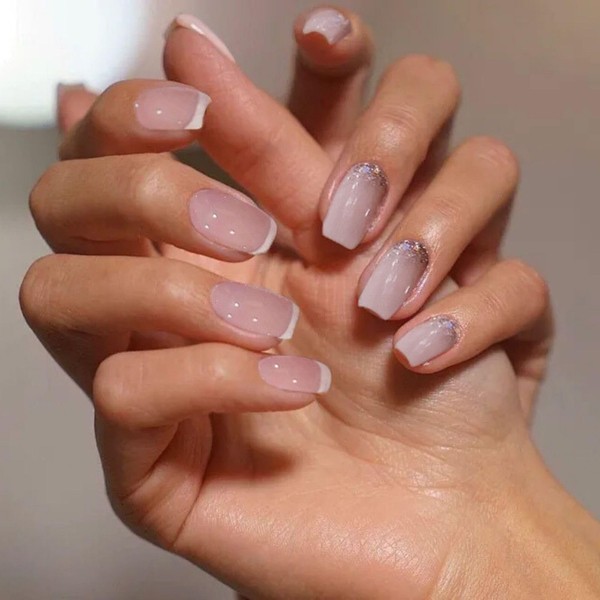 KEYRI Pack of 48 Artificial Nails, Elegant Glue-On False Nails,