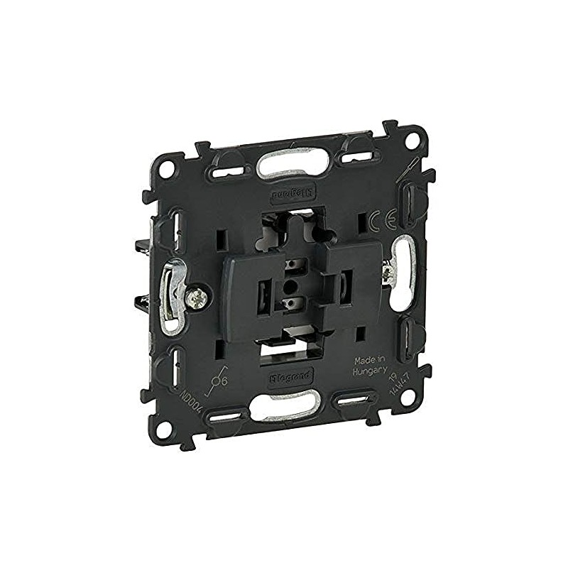 Legrand 752006 Single Toggle switch 10 Ax.