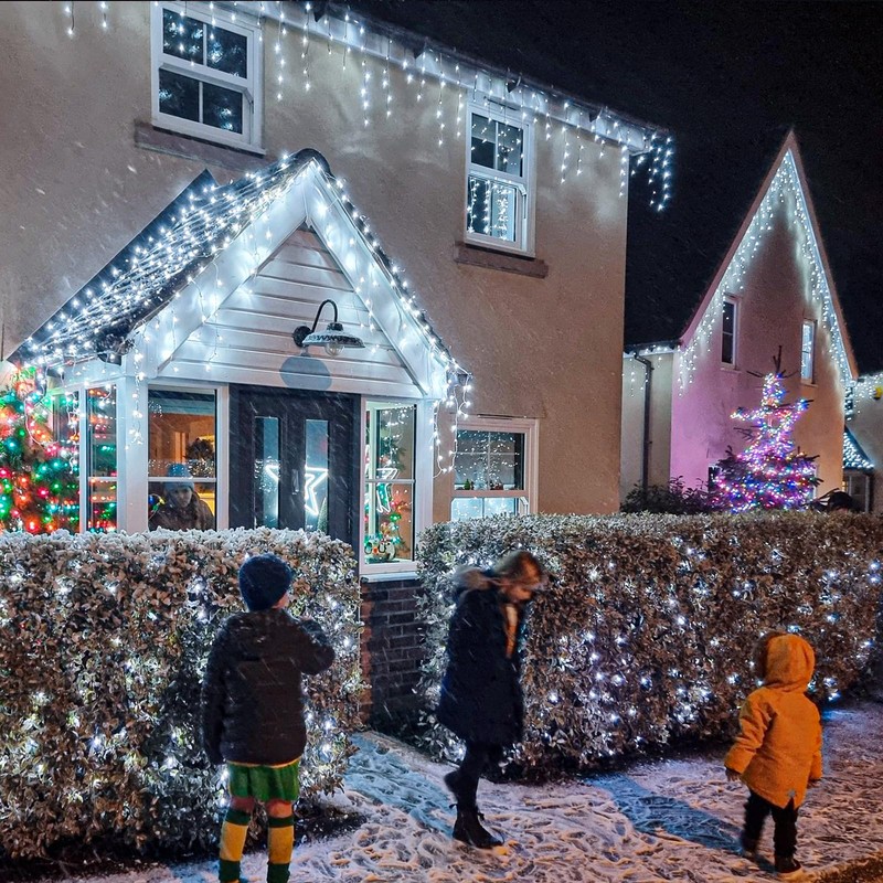 Christmas Lights Outdoor - 99 ft 1216 LED Icicle Lights