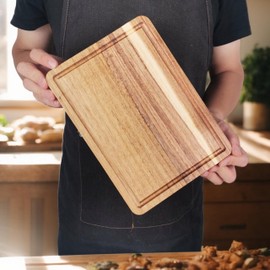 Small Wood Cutting Boards with Juice Groove, Wooden Chopping Board for Kitchen, Charcuterie Board, Wooden Cutting Board for Meat, Cheese, Fruits, and Vegetables (1, Acacia Wood Color, 9.8"L x 7"W)