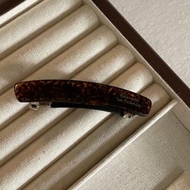 2Pcs Shiny Elegant Curve Tortoise Shell Coloring Triple Clipping French Barrettes Bow Metal Clasp Style Bun Ponytail Clips for Thick and Curly Hair Chignon Hair Ornament (Tortoiseshell Color)