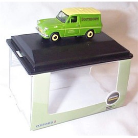 Oxford green/yellow southdown anglia van 1:76 scale diecast model