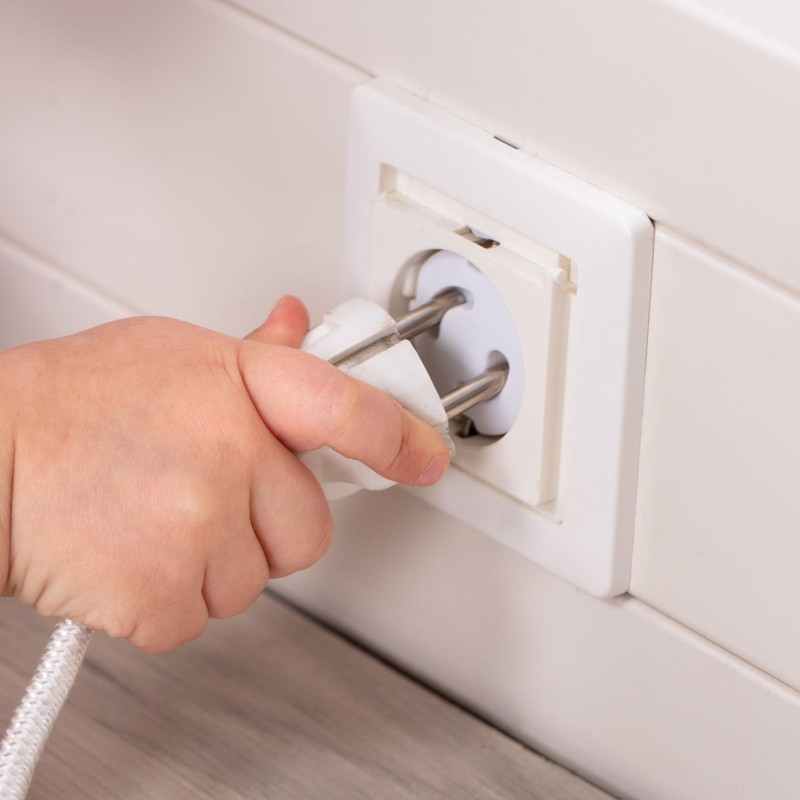 Child Safety Sockets, 10/20 Pack with Twist Mechanism for German