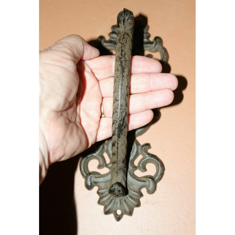 Antique Style Edwardian Lion's Head Door Knocker / Door Pull,