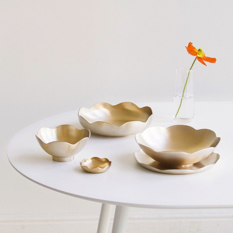 Notdam Bangjja Yugi Flower Salad Bowl / 놋담 방짜유기 꽃