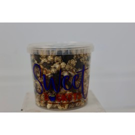 Sweet Buckets Gourmet Popcorn (Oreo)