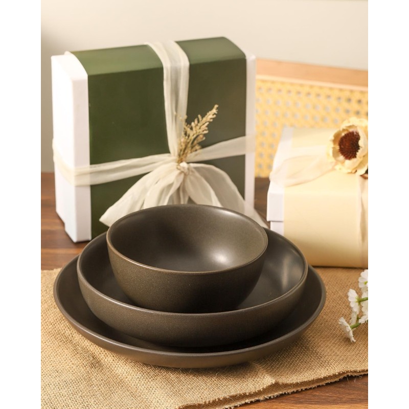 Tikooere Stoneware Dinnerware Set for 4 Person,12 Pieces Ceramic Plates