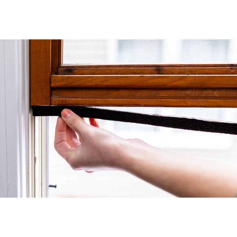Duck Max Strength Expanding Foam Seal for Doors and Windows,