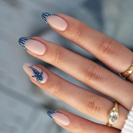 Uñas postizas cortas de almendra, prensadas francesas, cobertura completa, uñas postizas acrílicas de ballena, color nude para mujeres, 24 unidades