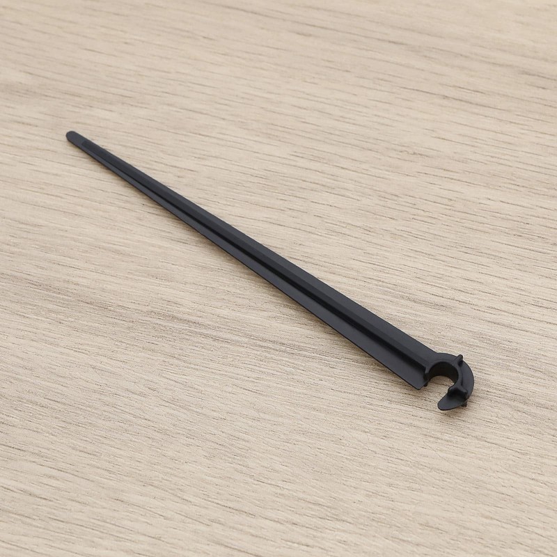 EMSea Pack of 100 Watering Dripper Hose Holder Plastic Floor