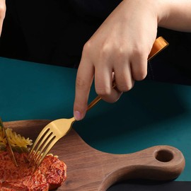 SUNSENGEUR Stainless Steel Kitchen Dinner Forks 12-Piece Dinner Fork Set 8.1-inch Stainless Steel Table Forks Classic Flatware Silverware Sets Cutlery Utensils Dinnerware -Gold