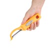 Restaurantware Comfy Grip 7.5 Inch Vegetable Peeler 1 Durable Potato