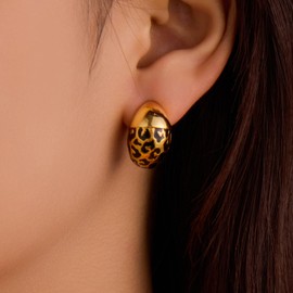 18K Gold Plated Leopard Earrings Stud for Women Lightweight Vintage Leopard Earrings Geometric Stud Earrings Hypoallergenic Fashion Jewelry Gifts(EA003-A)