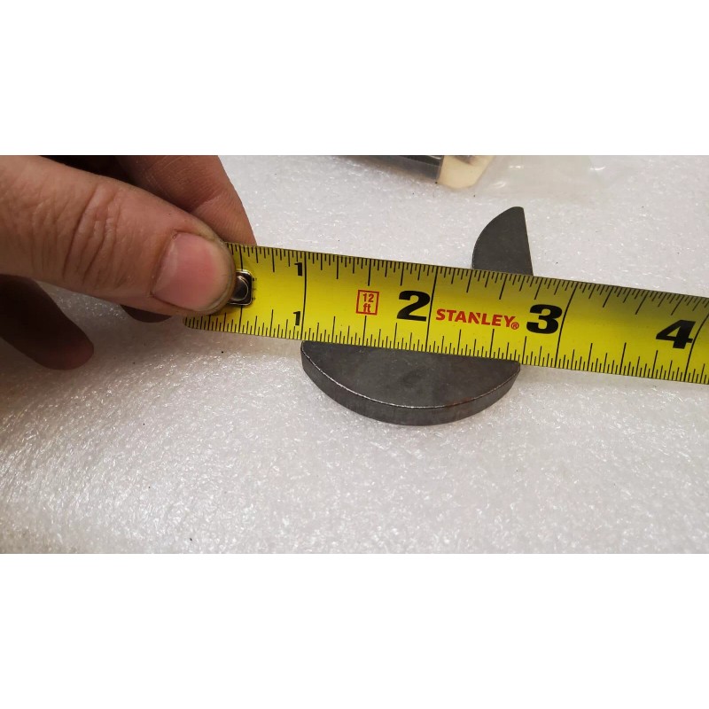 International harvester NOS International Harvester Woodruff Key 118001 5/16x1 ¾x½