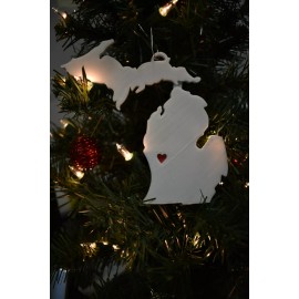 MICHIGAN STATE OUTLINE LANSING HEART CUTOUT HOLIDAY ORNAMENT USA PR244-MI
