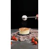 One-Handed 304 Stainless Steel Flour Duster - Effortless Baking, Even