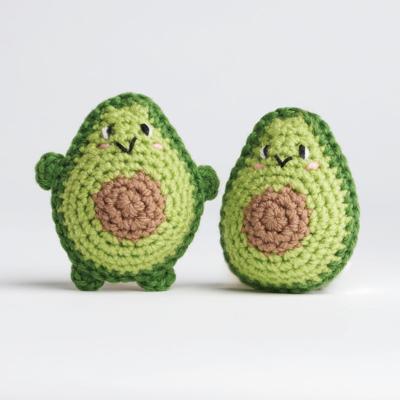 Craft Maker Kawaii Crochet Kit – DIY Crochet Projects for