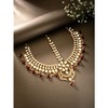 Aheli tradicional chapado en oro rojo Kundan Pearl Maang Tikka