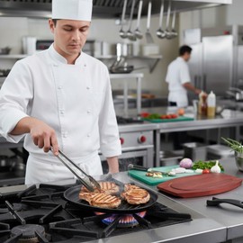 TrueCraftware- 3 Piece Set Oval Cast Iron Sizzle Platter 10-4/7" x 6-2/3" x 1"- Sizzler Plates Skillet Set Fajita Plate Fajita Pan With Wooden Base Perfect for Meats Steak Fish And Vegetables