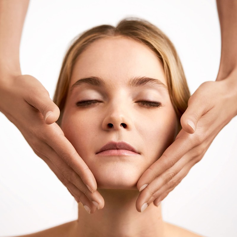 Moisturizing Cleansing Milk 200ml