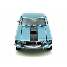 Maisto 1:18 Scale Metallic Blue 1968 Ford Mustang GT Cobra Jet