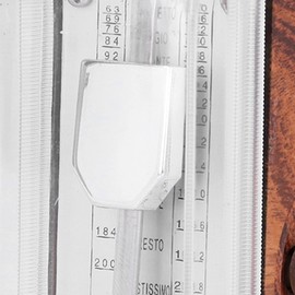 Mini Mechanical Metronome, Portable Guitar Metronome Traditional Small Size for Guitar Violin for Piano Ukeulele(Wood color)