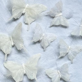 12 mariposas con purpurina de plumas blancas con clip | Mariposa de plumas para coronas de árbol de Navidad, decoraciones de jardín - Lentejuelas
