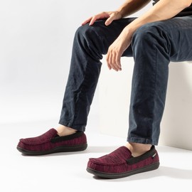 RockDove Men's SoftStride Knit Moc Slipper, Size 9 US Men, Burgundy