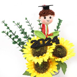 Class of 2024 Graduation Centerpiece - Kindergarten Graduation Boy or Girl Crochet Doll, Graduation Decorations Class of 2024 Table Centerpiece, Graduation Gifts (1pc boy center piece)