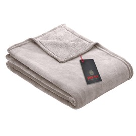 Ibena Olbia Cuddly Blanket 130 x 180 cm – Fluffy, Warm & Washable, Fleece Blanket Light Grey Plain