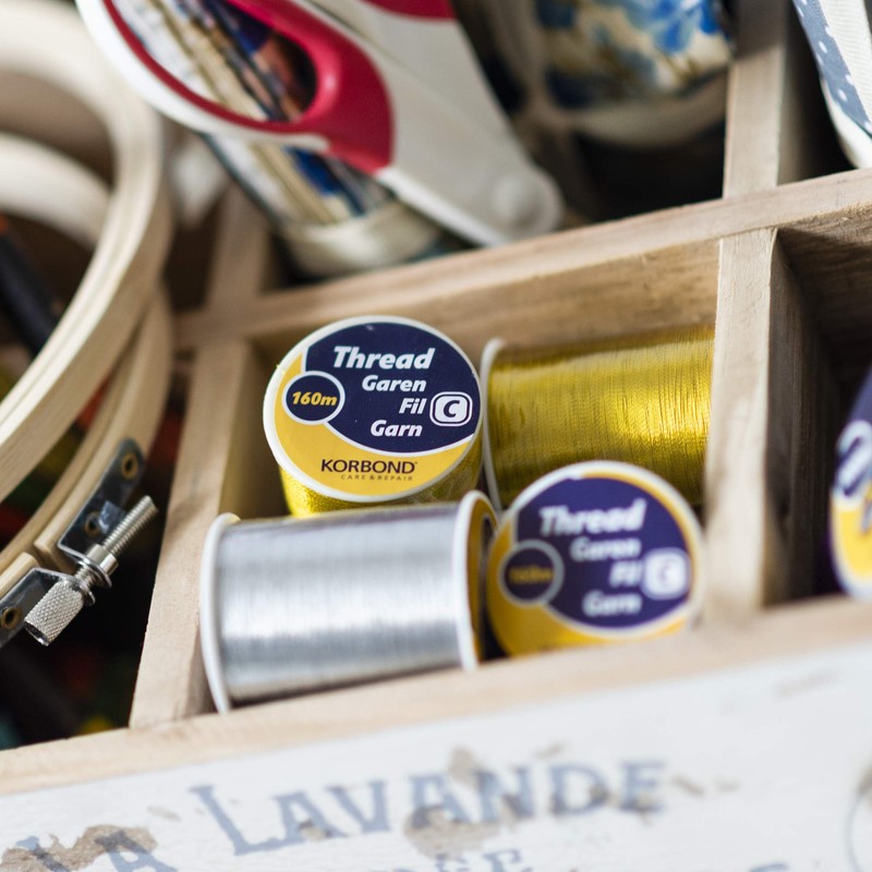 KORBOND Metallic Thread, Gold/Silver, 160 m