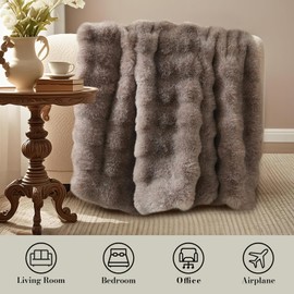 Amélie Home Faux Fur Throw Blanket for Couch, Fuzzy Cozy Soft Fluffy Fur Luxurious Soft Bubble Blanket for Sofa Bedroom Living Room, 50"x60" Inches, Ionic Bear Brown