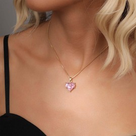 Xmsrn Vintage Crystal Heart Pendant Necklace Rhinestone Heart Love Necklace Pink Crystal Cz Love Heart Choker Necklace Pink Rhinestone Choker Necklace for Women