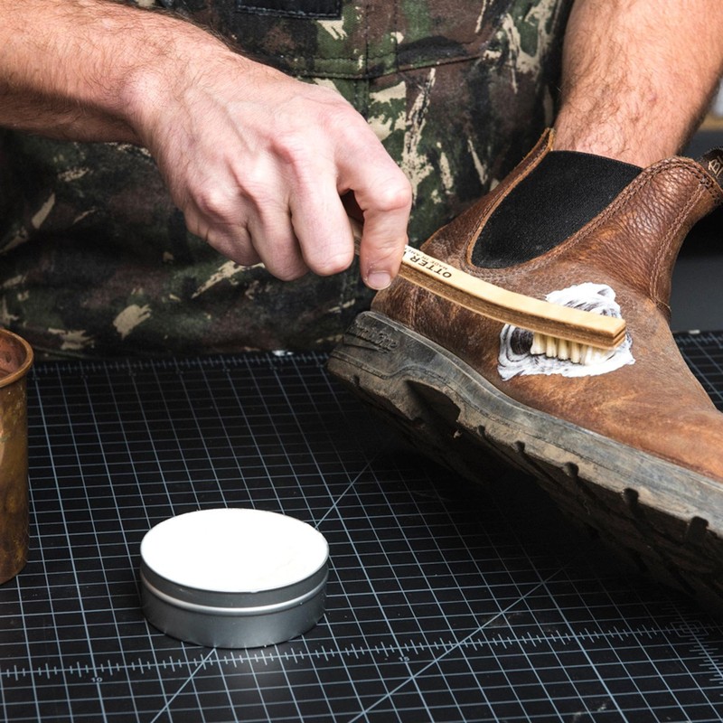 Otter Wax Saddle Soap | 2oz | All-Natural Leather Cleaner