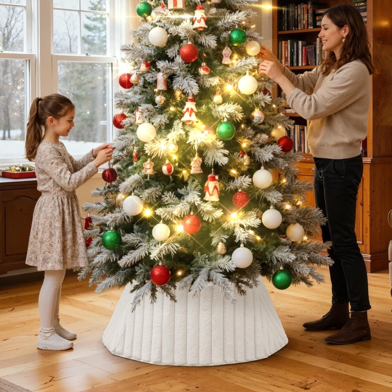 Lanpn 30 Inch Christmas Tree Collar, Plush Tree Collar Tree
