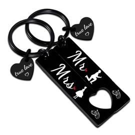 Couple Anniversary Keychian Gifts for Boyfriend Girlfriend 2Pcs Matching Keychains for Couples Sweet Romantic Gift for Women Men Heart Gift for Wife Husband Long Distance Relationship Gifts