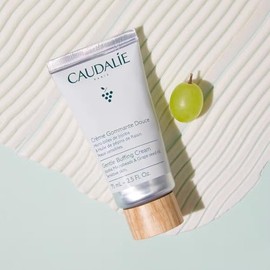 Caudalie Vinoclean Exfoliante Facial Desincrustante, Limpia Profundo y Suaviza la Piel - 75 ml