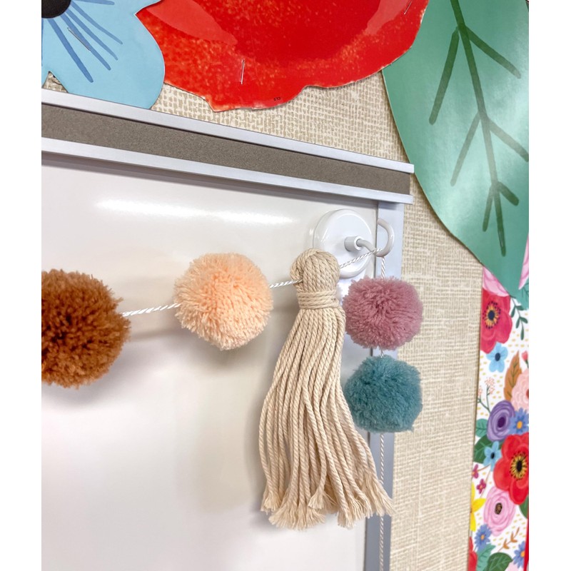 Teacher Created Resources Black and White Magnetic Hooks