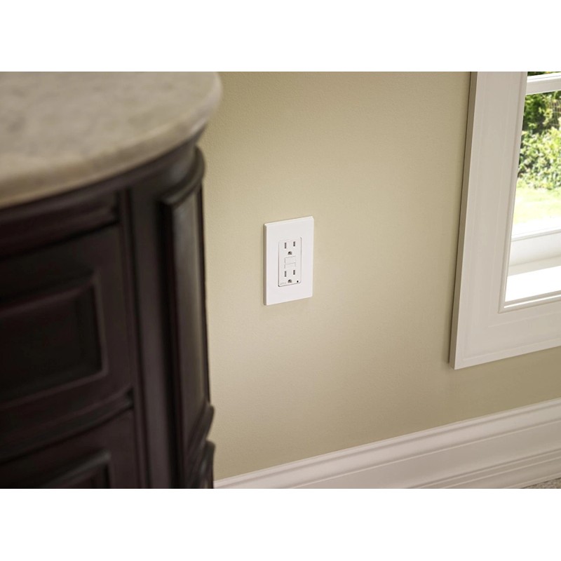 Leviton 15 Amp Tamper Resistant AFCI Receptacle Outlet with Test